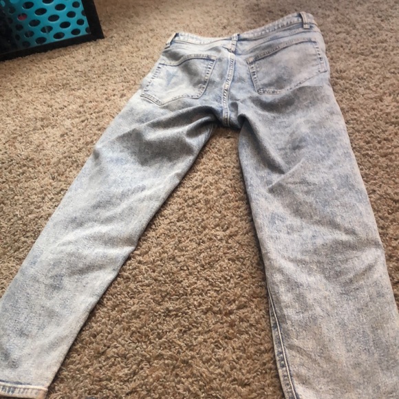 Wild fable size 4 mom jeans - Picture 3 of 3